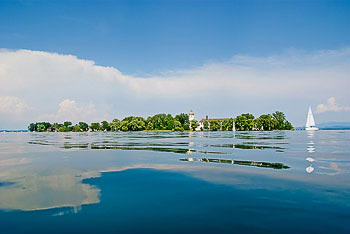 Bild vergrößern und Infos Fraueninsel im Chiemsee